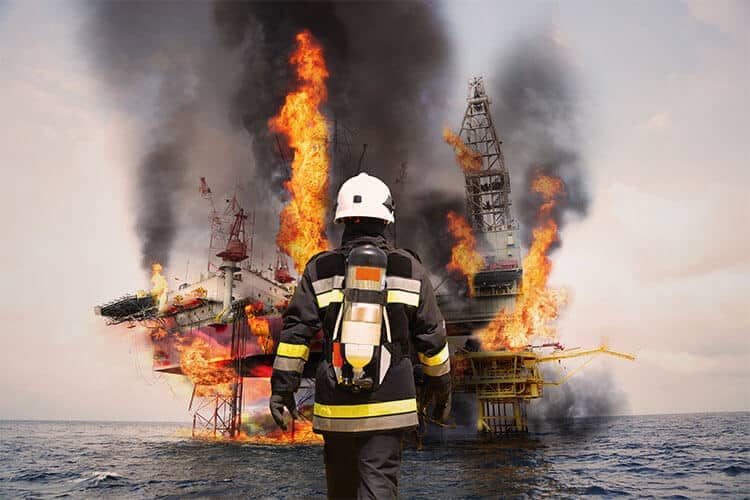 Incendio y explosión de plataforma petrolera - Abogados de lesiones marítimas en Texas